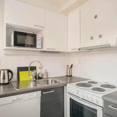 Norden Homes Quick & Easy Airport And Centre Access