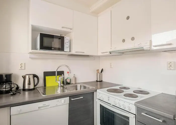 Norden Homes Quick & Easy Airport And Centre Access